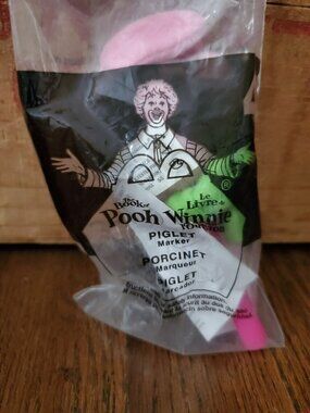NEW 2001 McDonald's The Book of Pooh PIGLET MARKER Happy Meal Toy